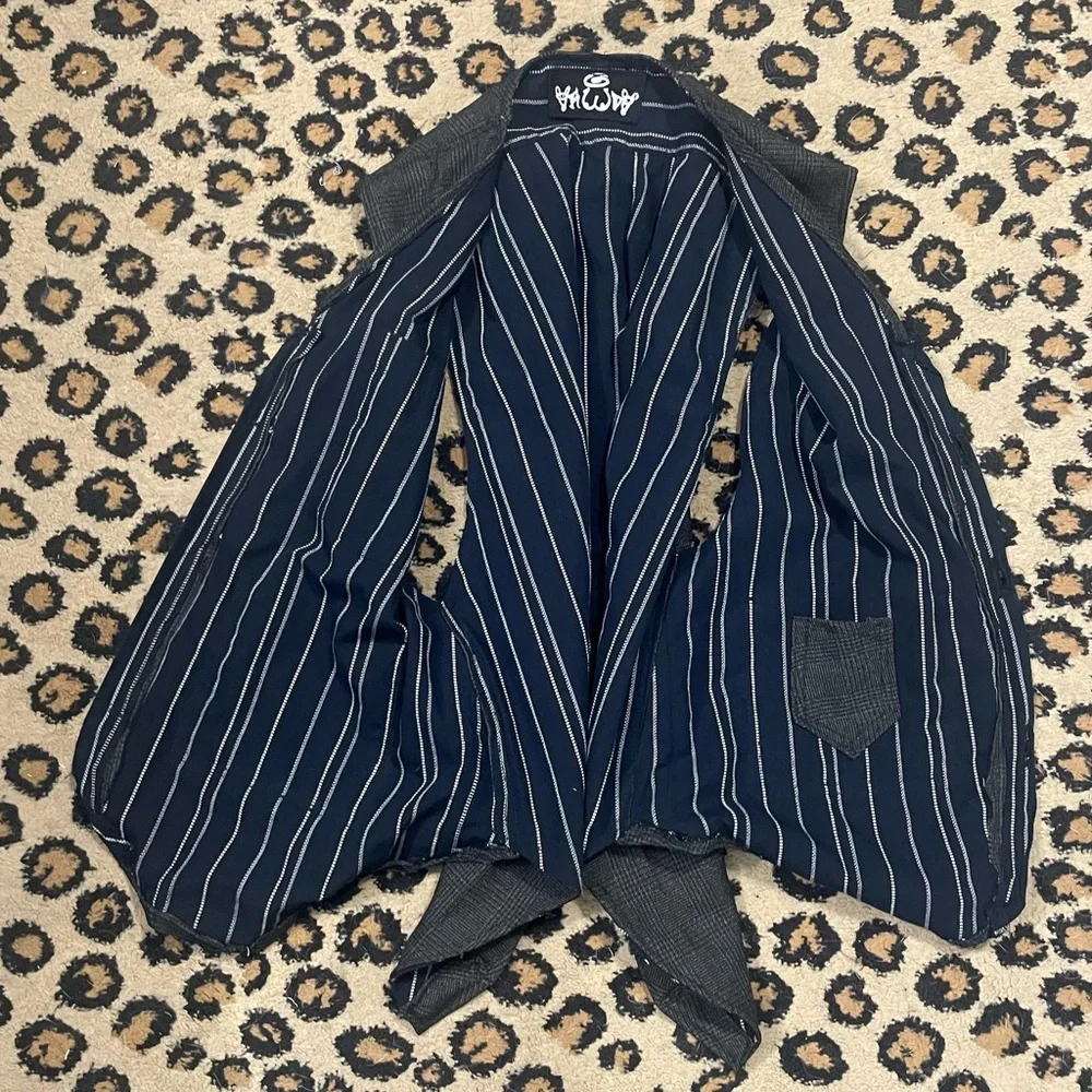 Custom vest - Picture 4 of 4